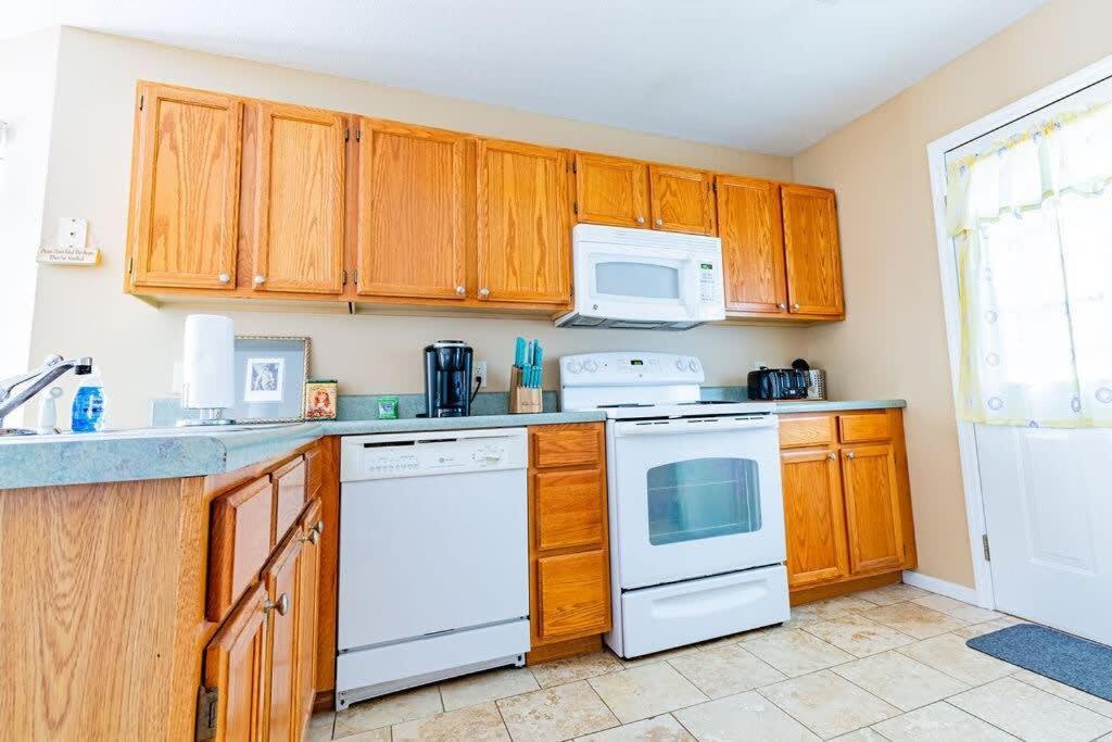 Cozy Pigeon Forge Home W Hot Tub Near River Экстерьер фото